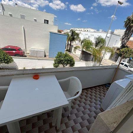 Infinity Residence Con Parcheggio Porto Cesareo Exterior foto
