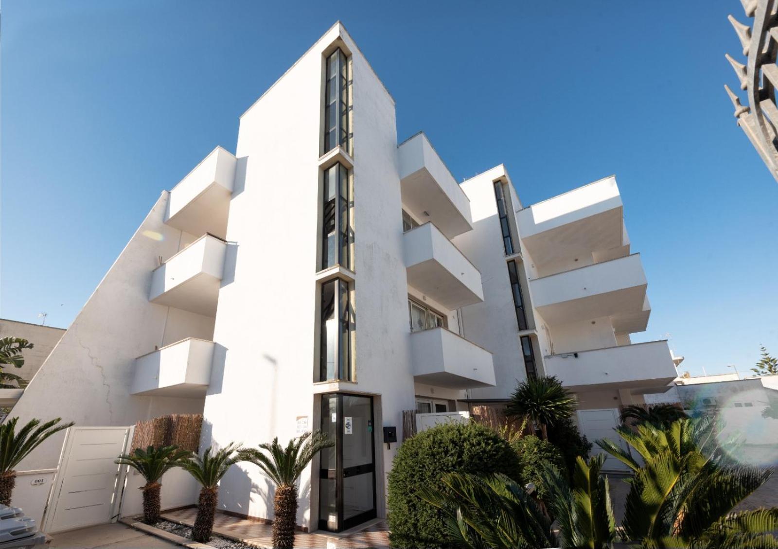 Infinity Residence Con Parcheggio Porto Cesareo Exterior foto